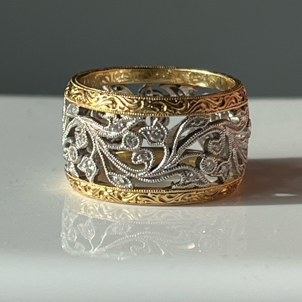 Carl blackburn 18kt gold and diamond filigree ring size 6